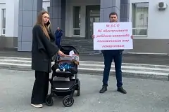 Подробнее о статье В России отец тяжелобольного ребенка вышел на новый пикет